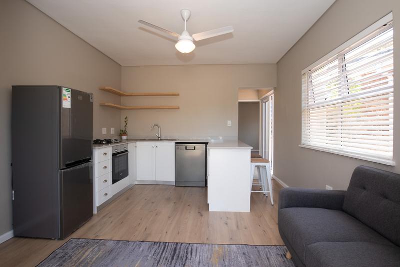 1 Bedroom Property for Sale in Bergvliet Western Cape
